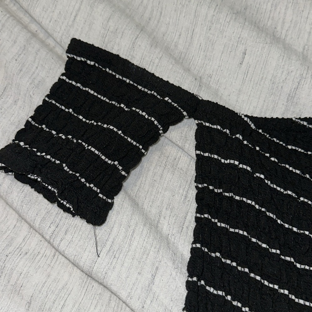 Altarโs State Black and white striped jumpsuit ๐ค๐ค๐ค - Picture 4 of 6